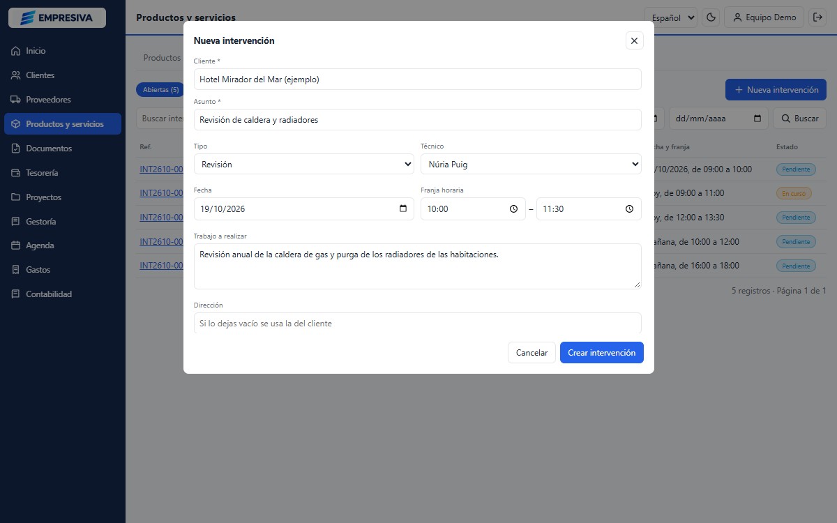 Formulario para crear una intervención con cliente, técnico, día, franja y tareas