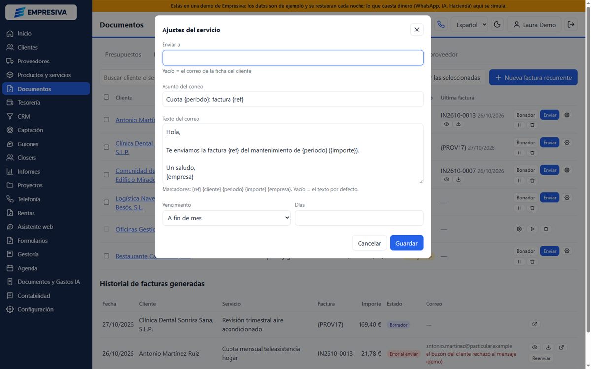 Ajustes de un servicio recurrente con el correo, el asunto, el texto y el vencimiento